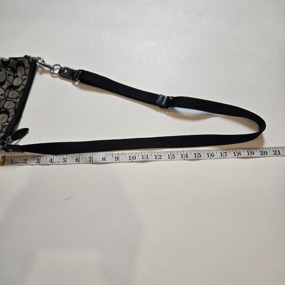 VTG Coach Purse Signature Stripe C Swingback Crossbody Bag Gray Black Zipper - Picture 13 of 13